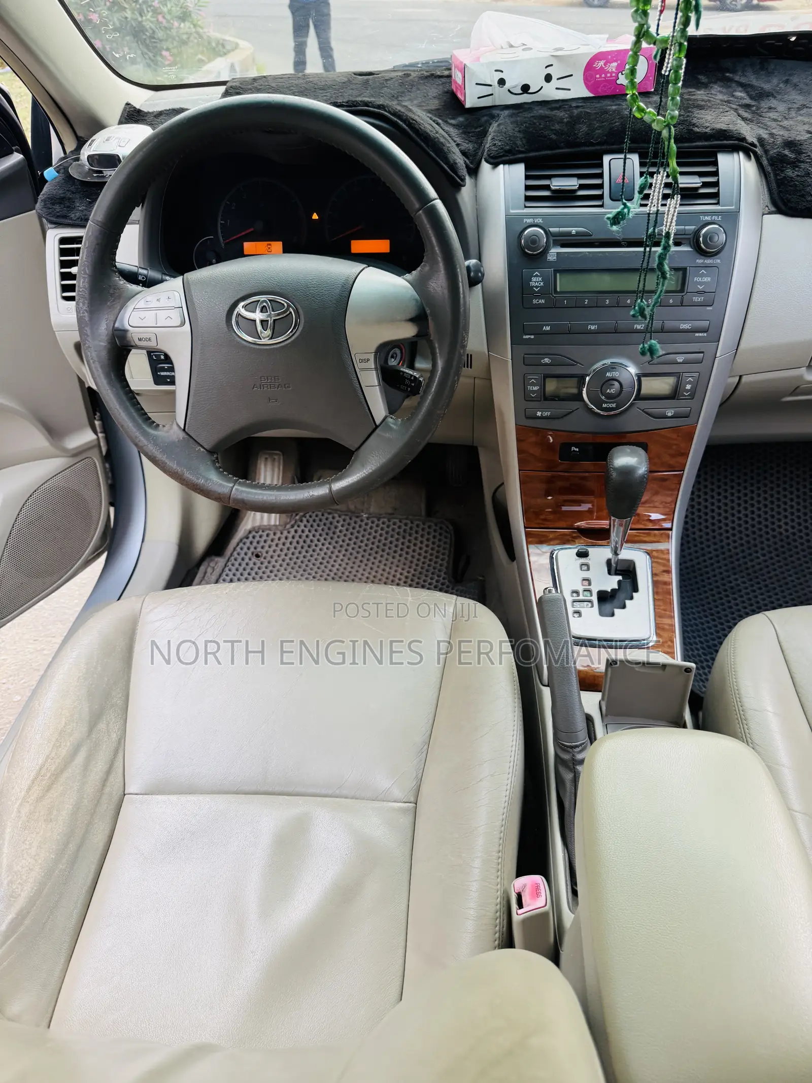 Toyota Corolla 2010 Silver