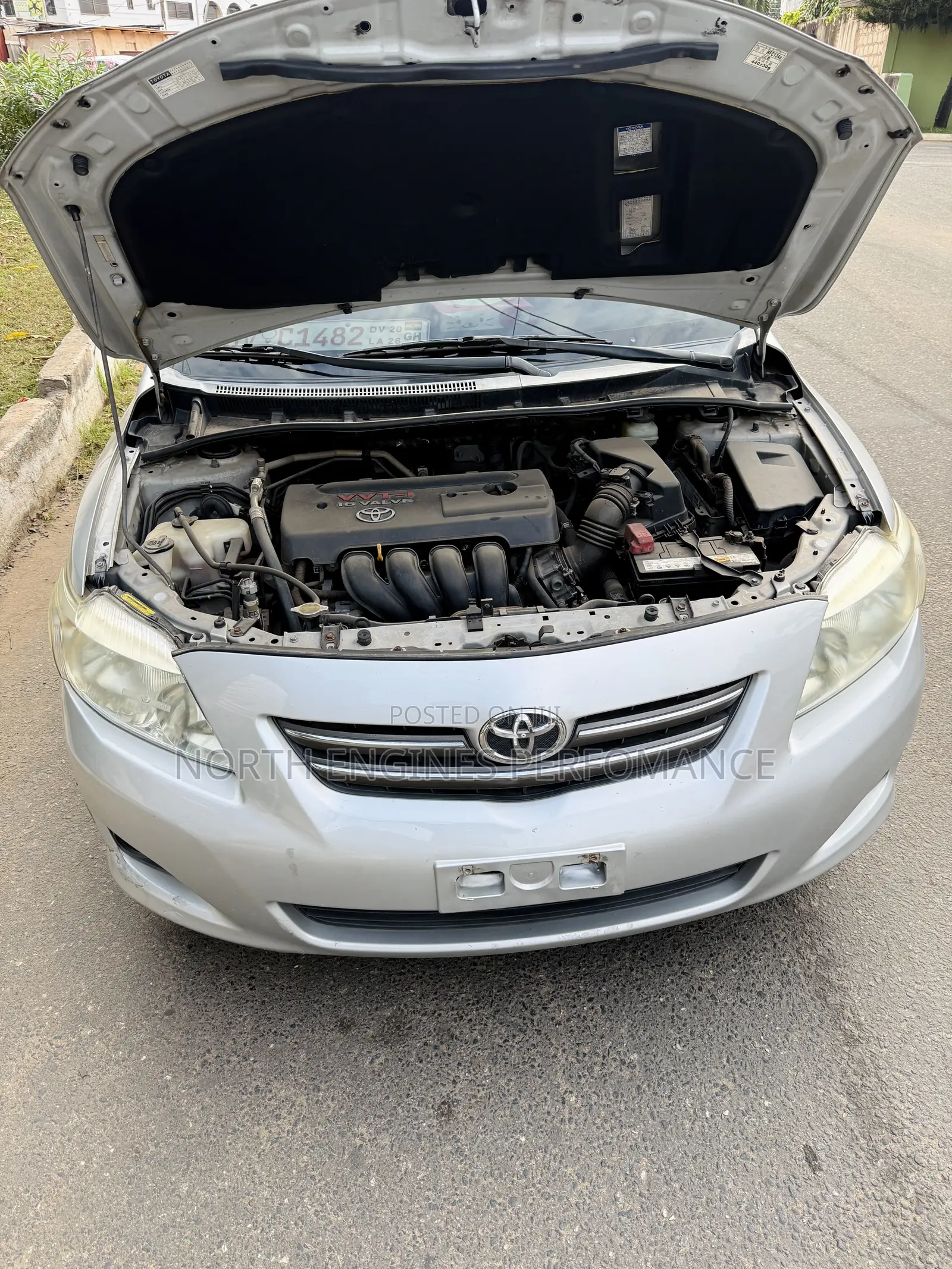 Toyota Corolla 2010 Silver