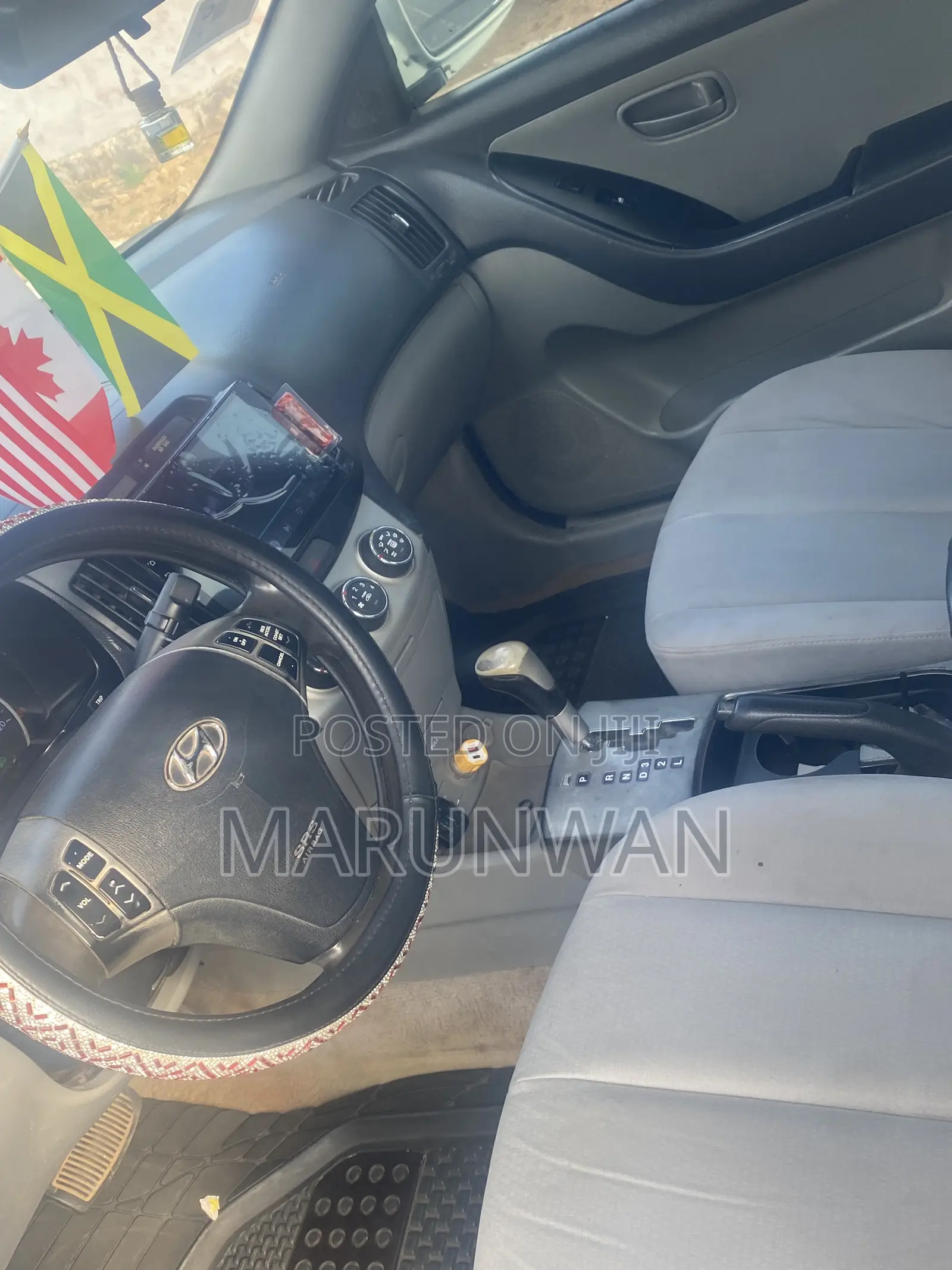 Hyundai Elantra 2008 White