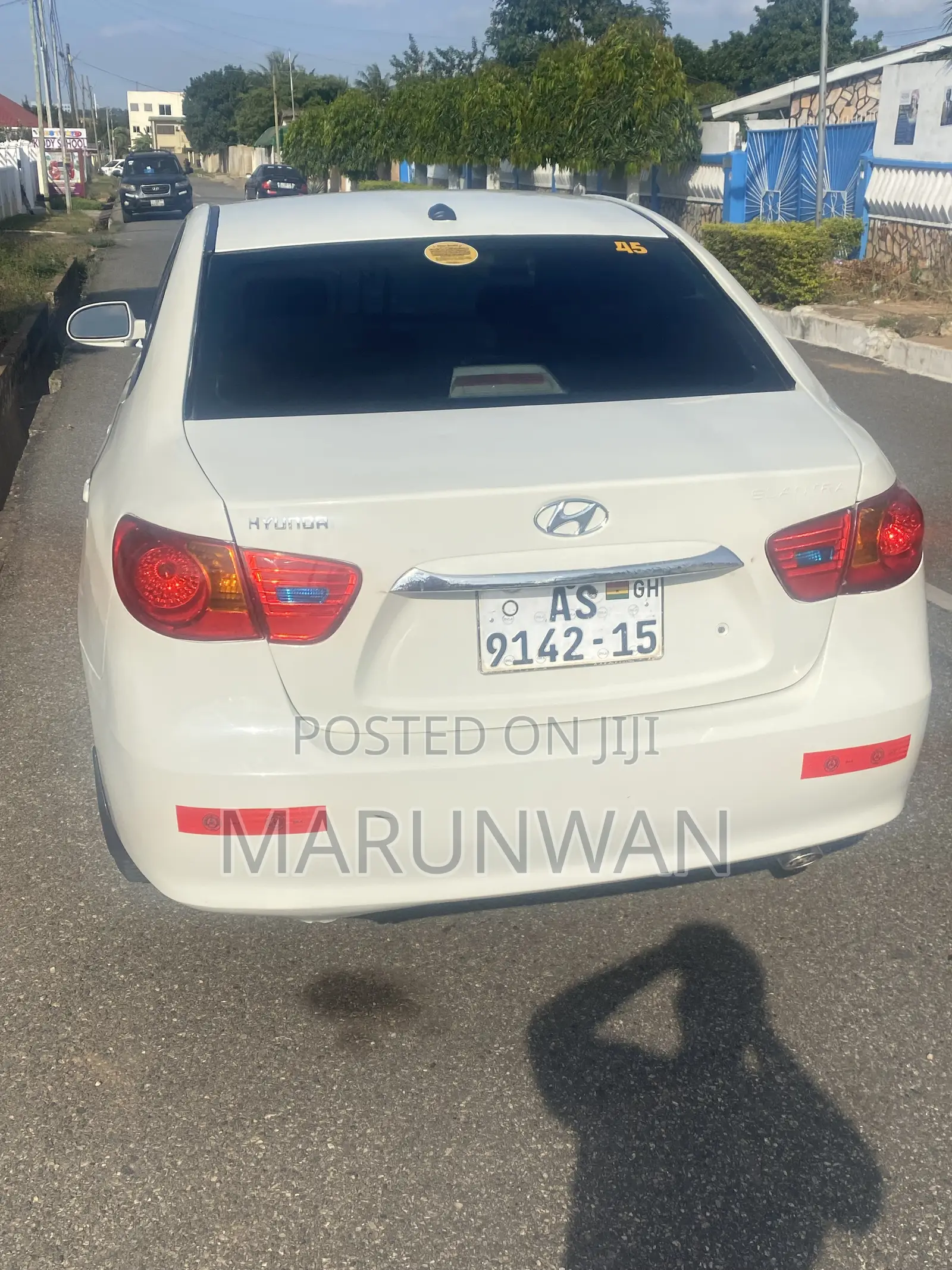Hyundai Elantra 2008 White