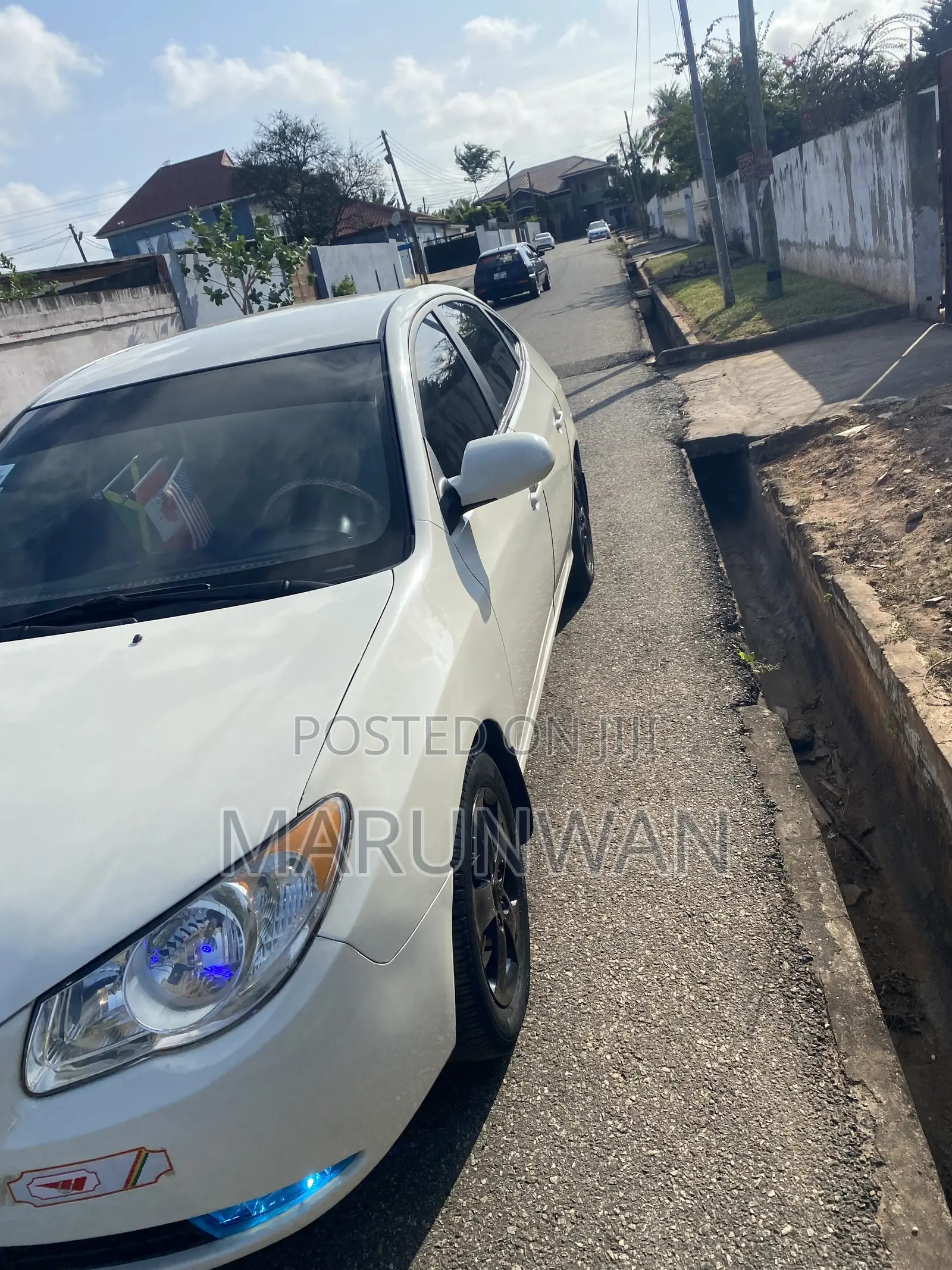 Hyundai Elantra 2008 White