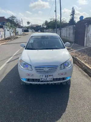Hyundai Elantra 2008 White