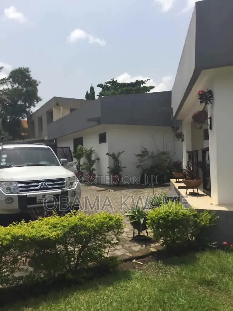 4bdrm House in Laryea Homes, Airport Residential Area for rent