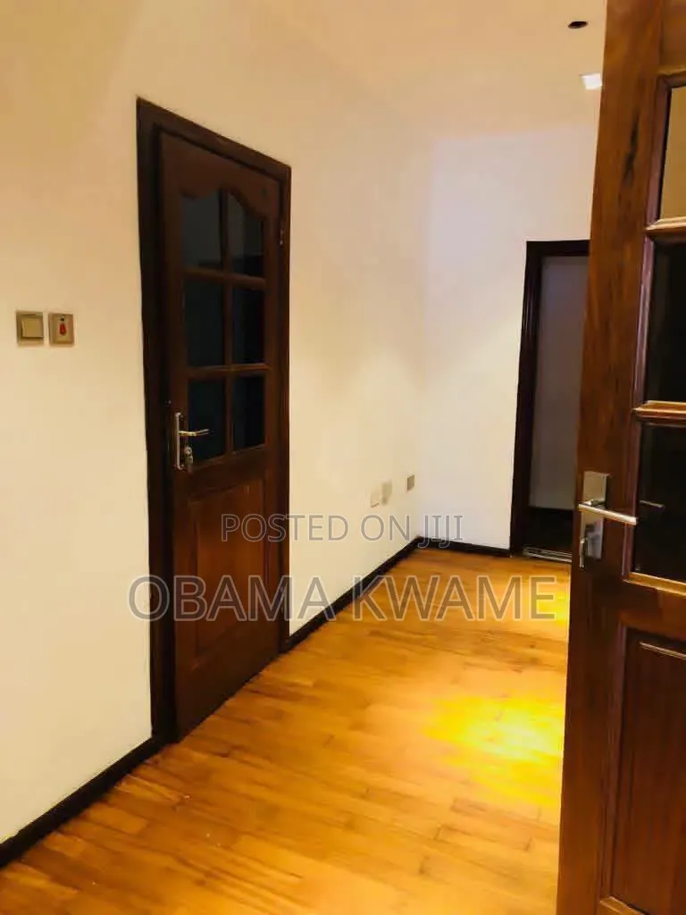 4bdrm House in Laryea Homes, Airport Residential Area for rent