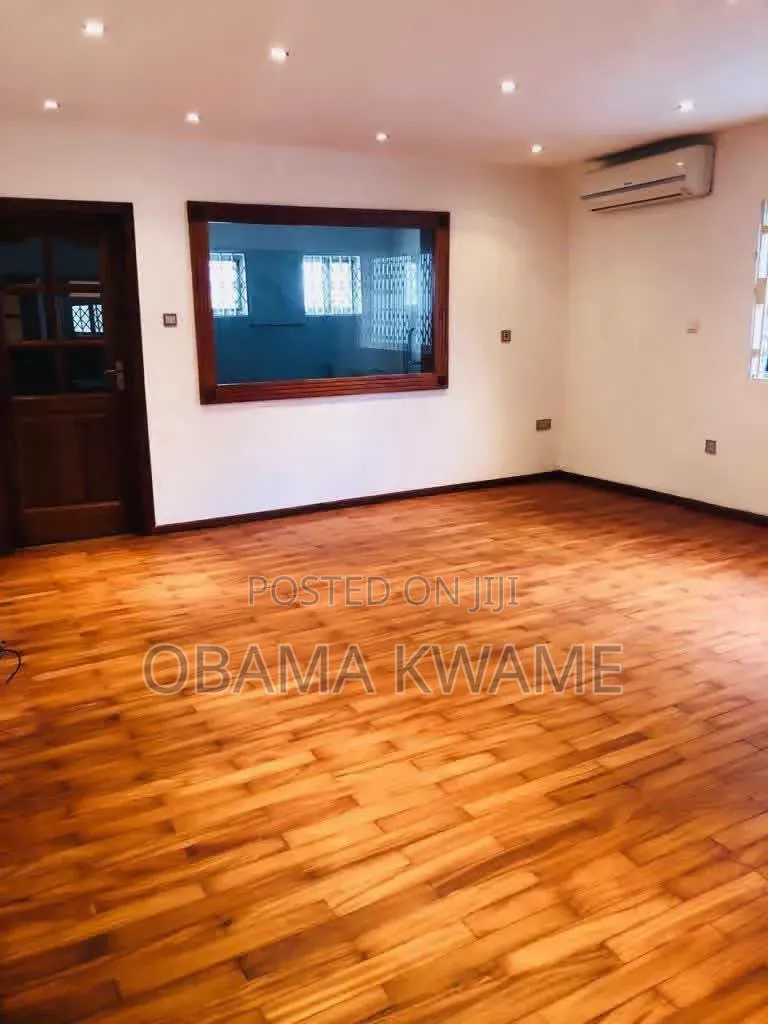 4bdrm House in Laryea Homes, Airport Residential Area for rent