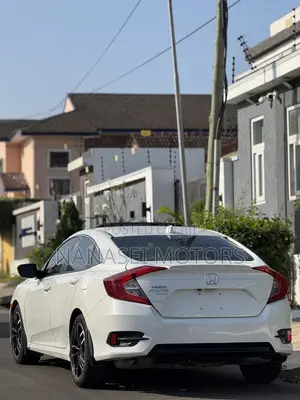 Honda Civic EX-T 4dr Sedan (1.5L 4cyl) 2017 White