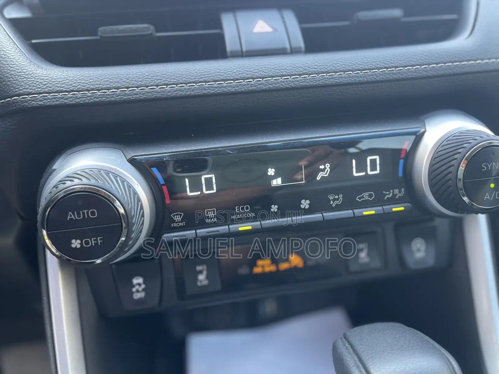 Toyota RAV4 XLE AWD 2023 Gray