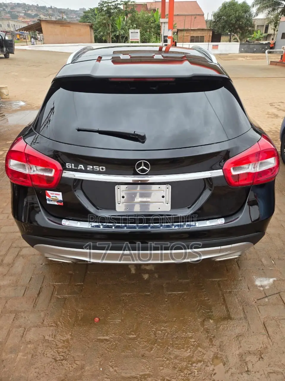 Mercedes-Benz GLA 250 2017 Black