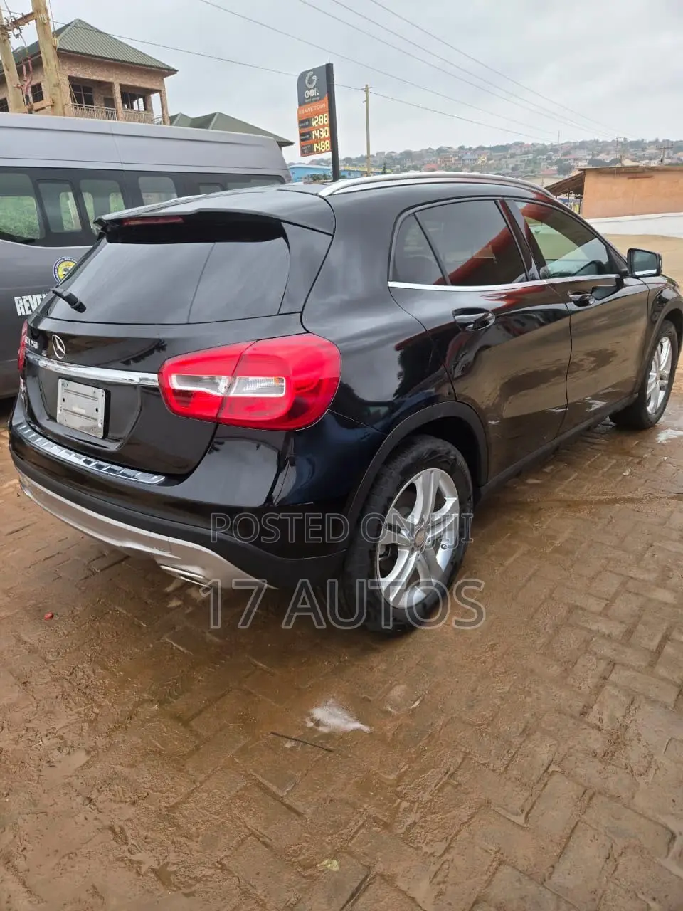 Mercedes-Benz GLA 250 2017 Black