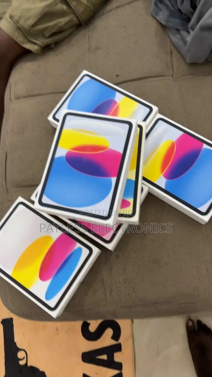 New Apple iPad (2025) 128 GB