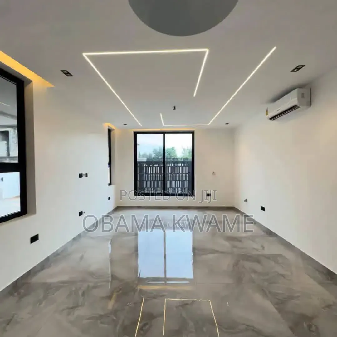 3bdrm House in Laryea Homes, Oyarifa Mall Area for sale