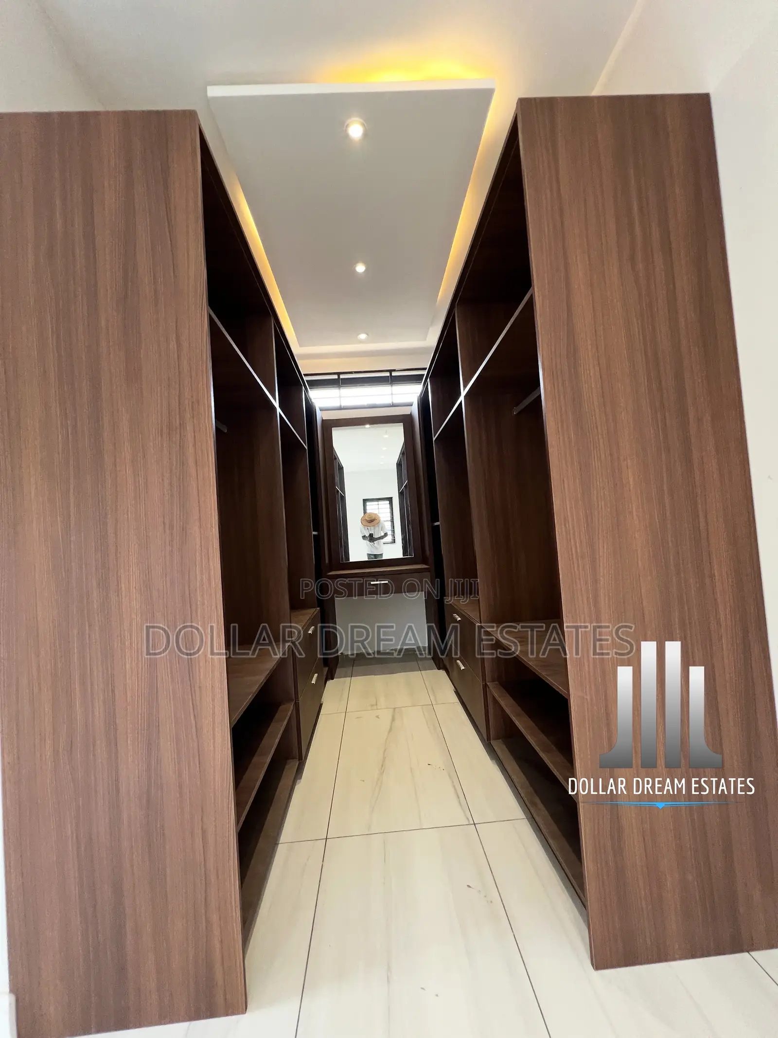 4bdrm House in Achimota for sale