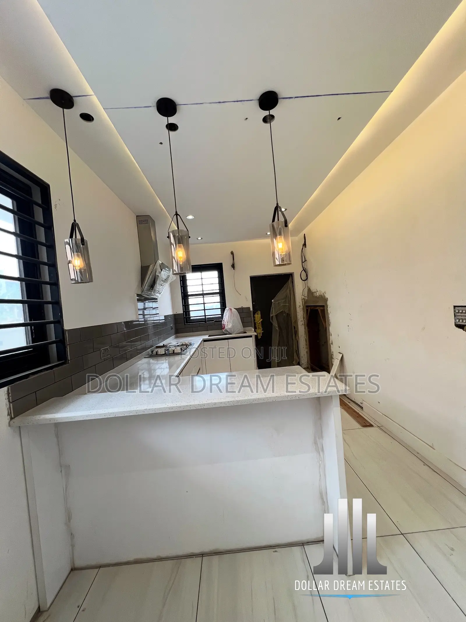4bdrm House in Achimota for sale