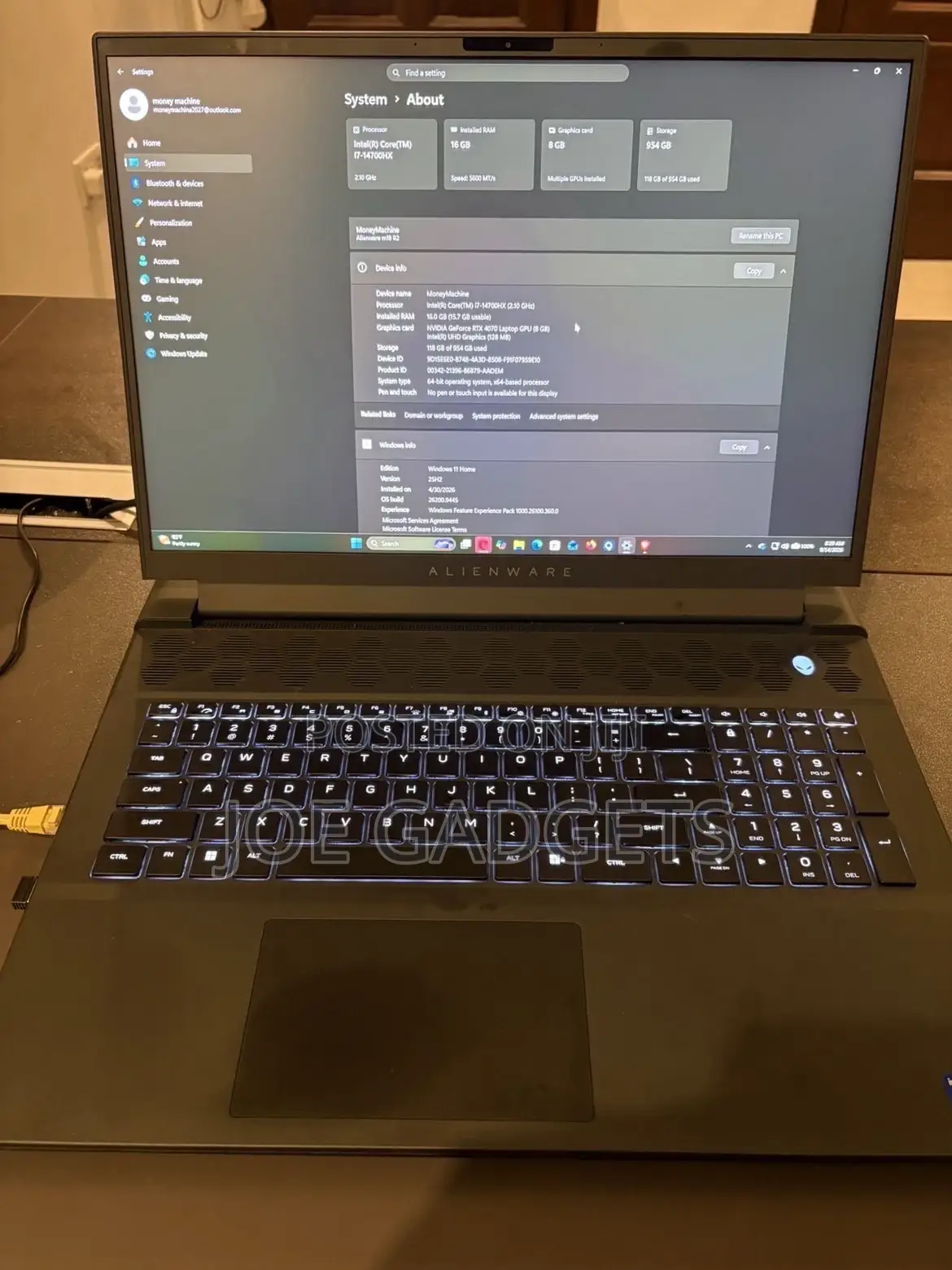 New Laptop Alienware M18 R2 16GB Intel Core i7 SSD 1T