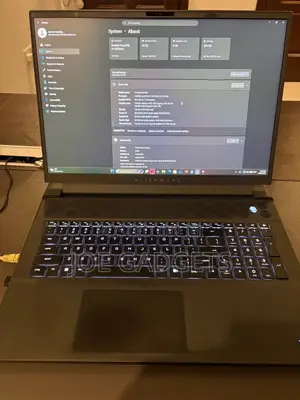 New Laptop Alienware M18 R2 16GB Intel Core i7 SSD 1T