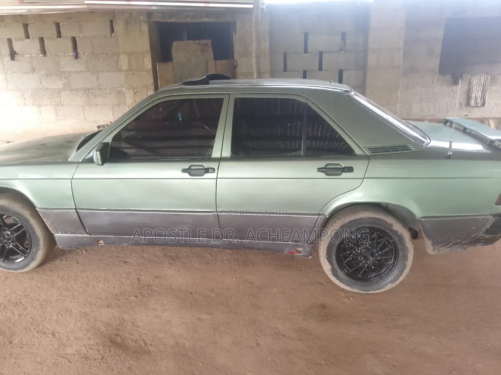 Mercedes-Benz 190E 2003 Green