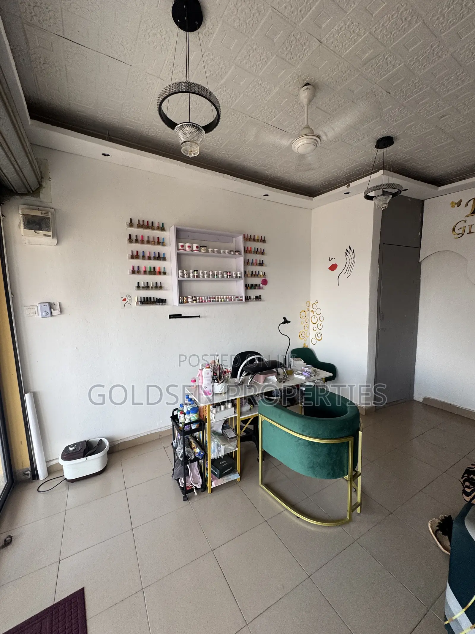 Shop for Rent