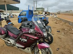Honda 2015 Red