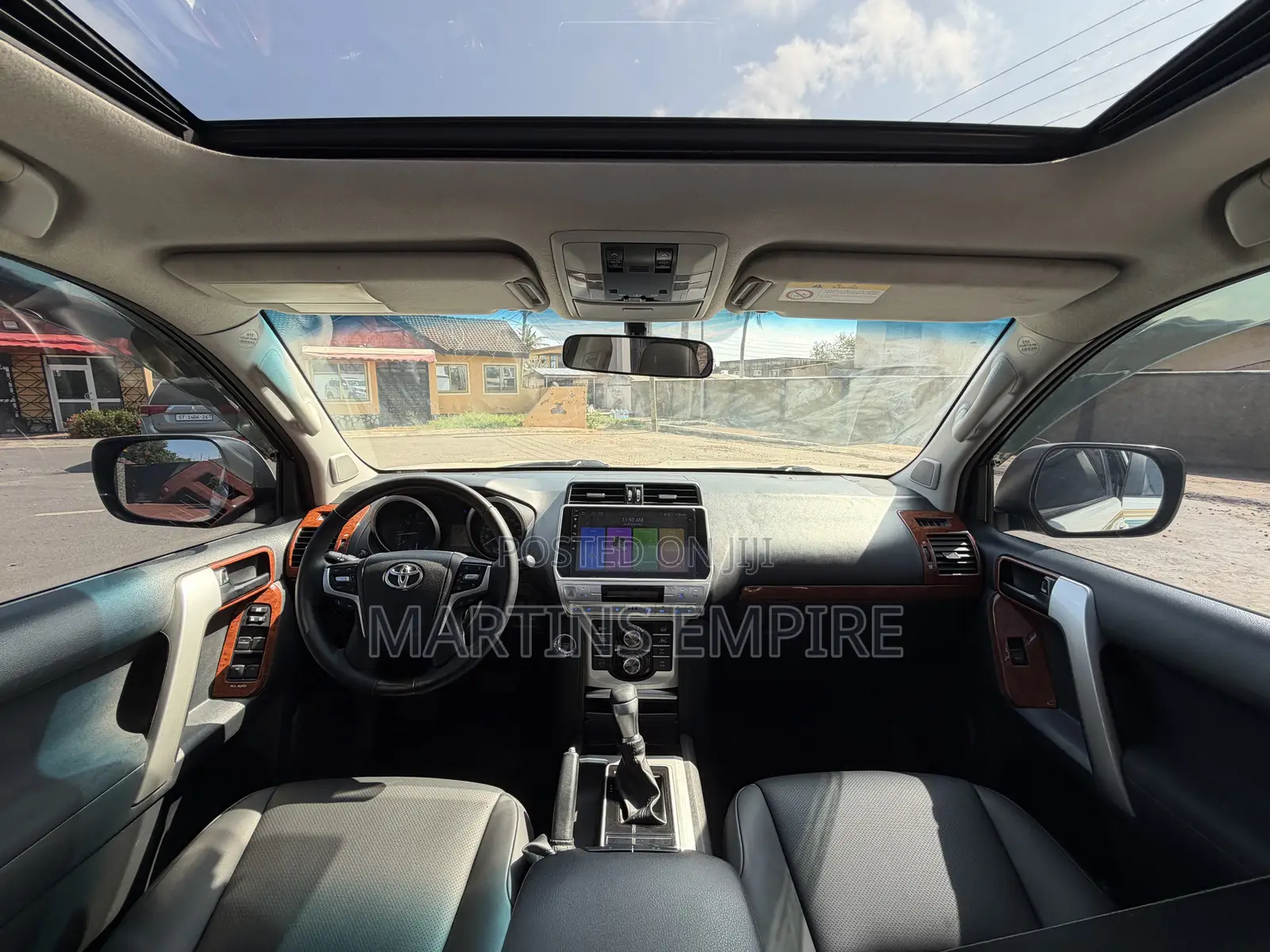 Toyota Land Cruiser Prado 2.7 2019 White
