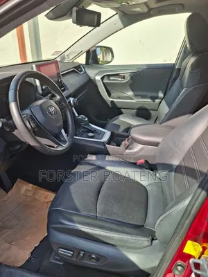 Toyota RAV4 2019 Red