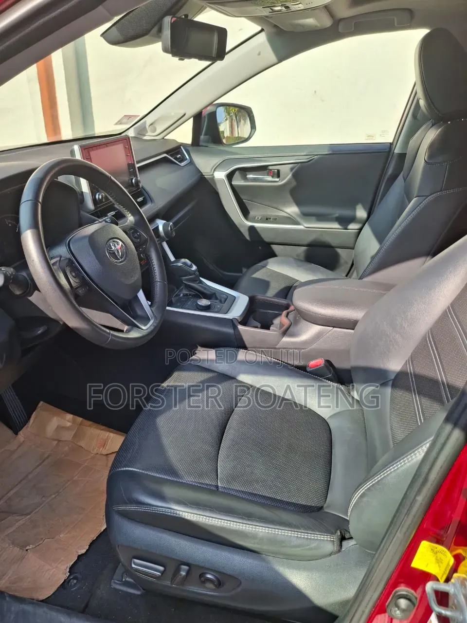 Toyota RAV4 2019 Red