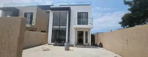 5bdrm House in Laryea Homes, Tseaddo for sale