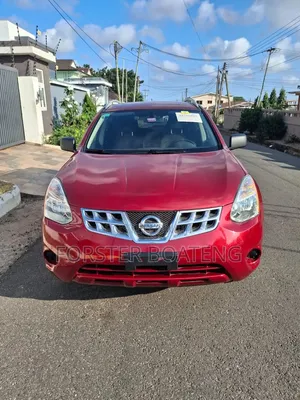 Nissan Rogue 2015 Red