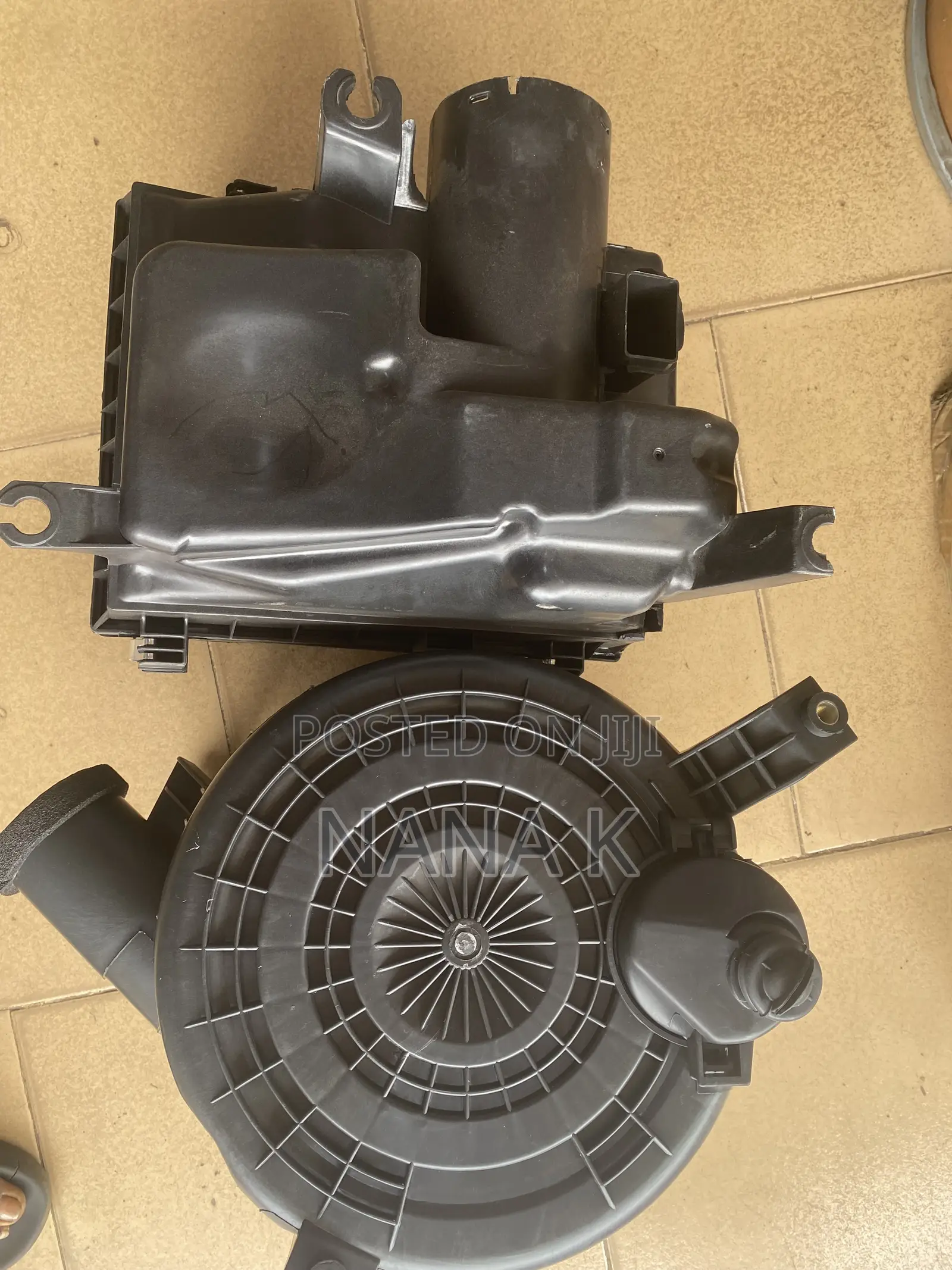 Hilux/ Vigo/ Fortuner Air Cleaner Box