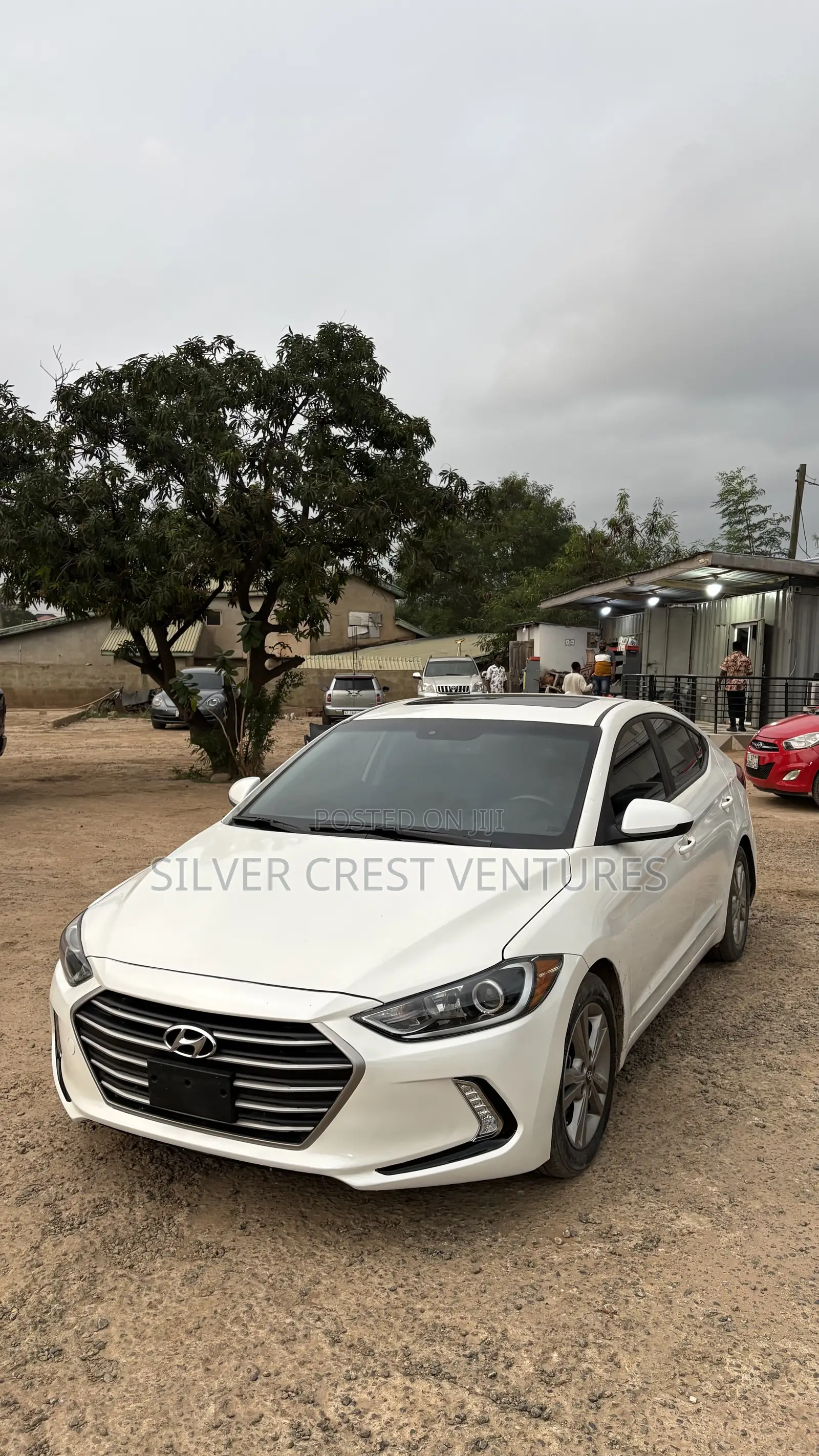 Hyundai Elantra Value Edition Sedan FWD (2.0L 4cyl 6A) 2017 White
