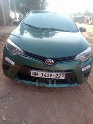 Toyota Corolla 2015 Green