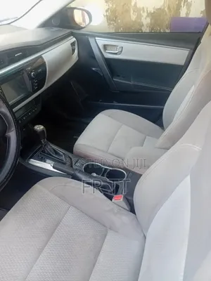 Toyota Corolla 2015 Green