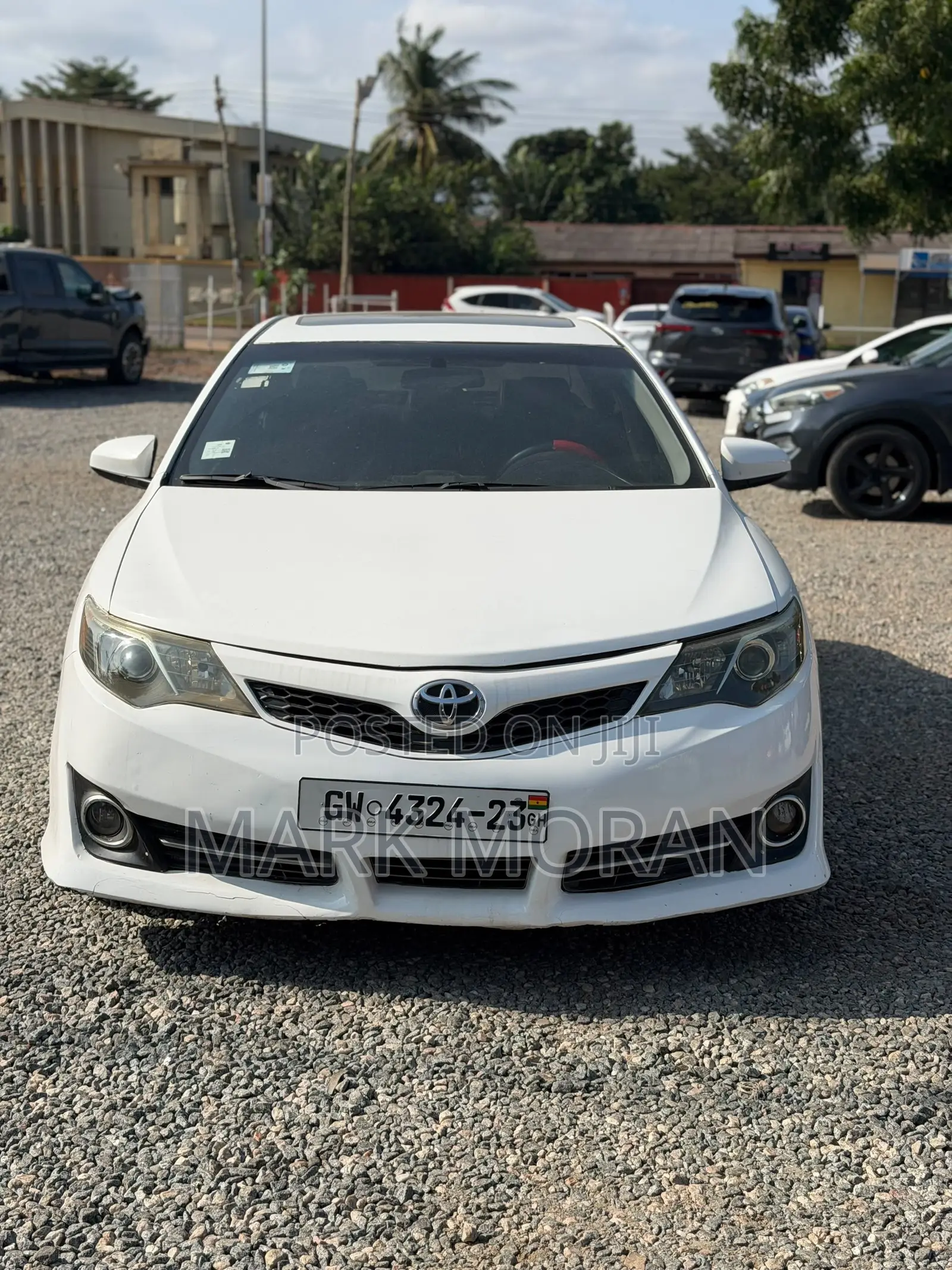 Toyota Camry 2014 White