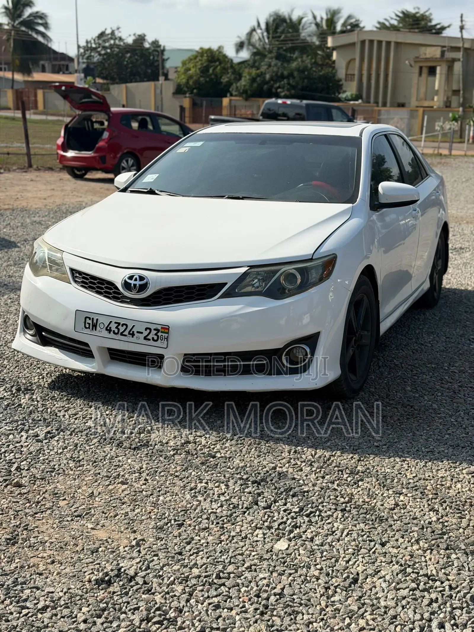 Toyota Camry 2014 White
