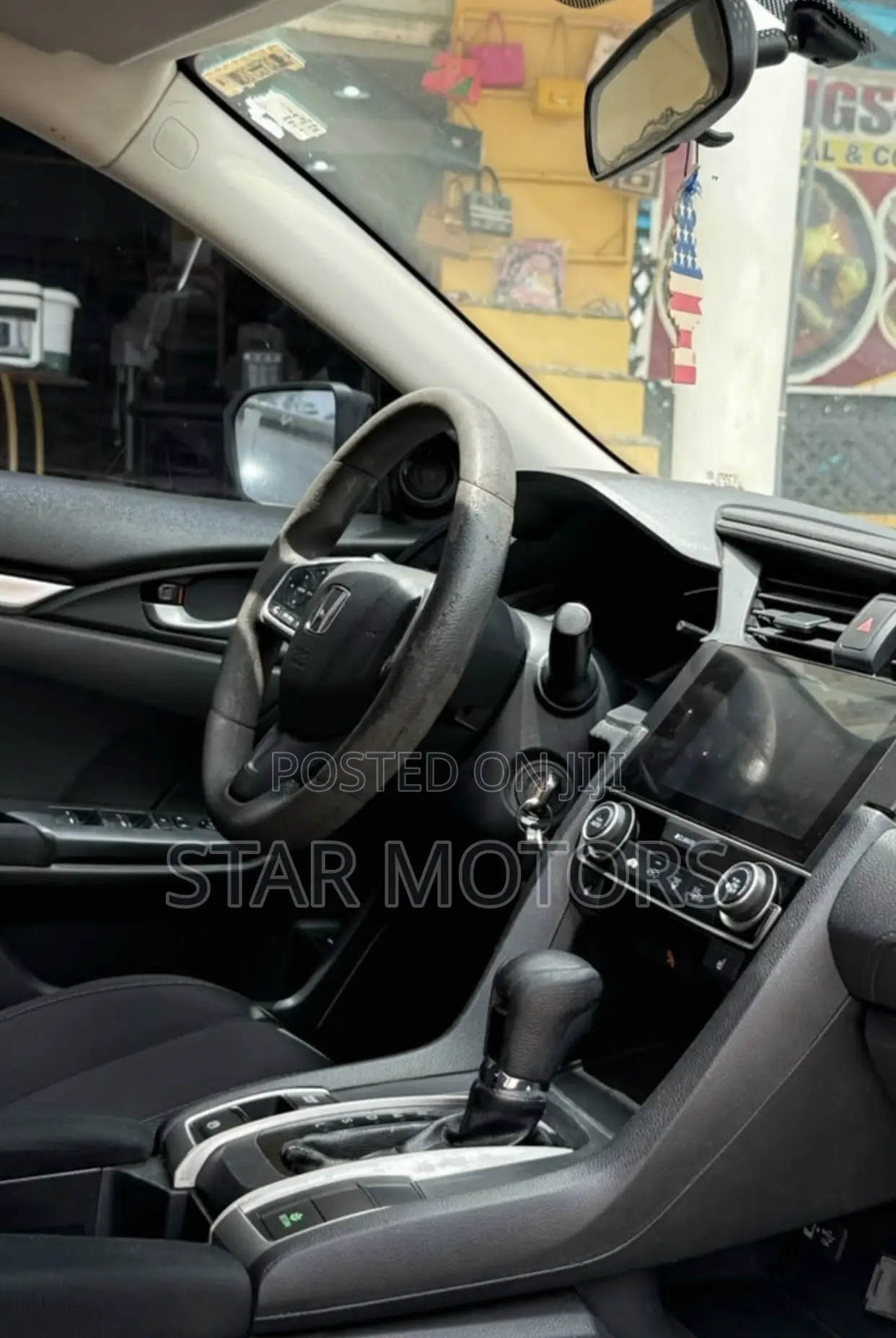 Honda Civic EX 4dr Hatchback (1.5L 4cyl) 2017 Silver