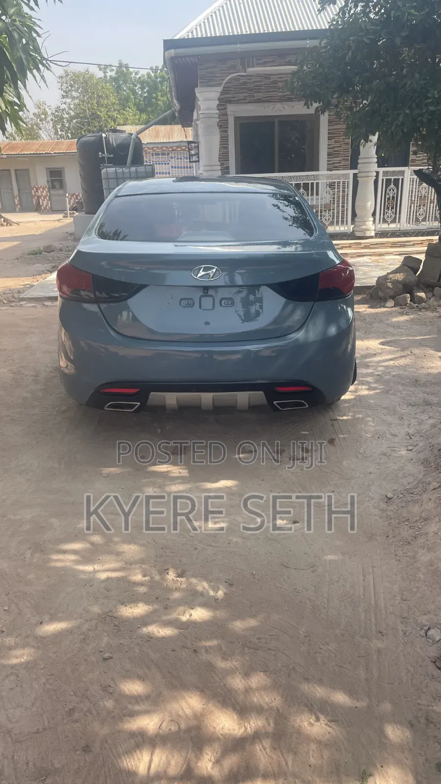 Hyundai Elantra 2012 Gray
