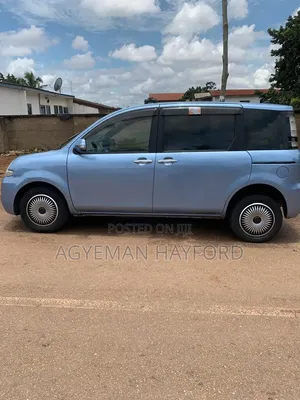 Toyota Sienta 2014 Blue