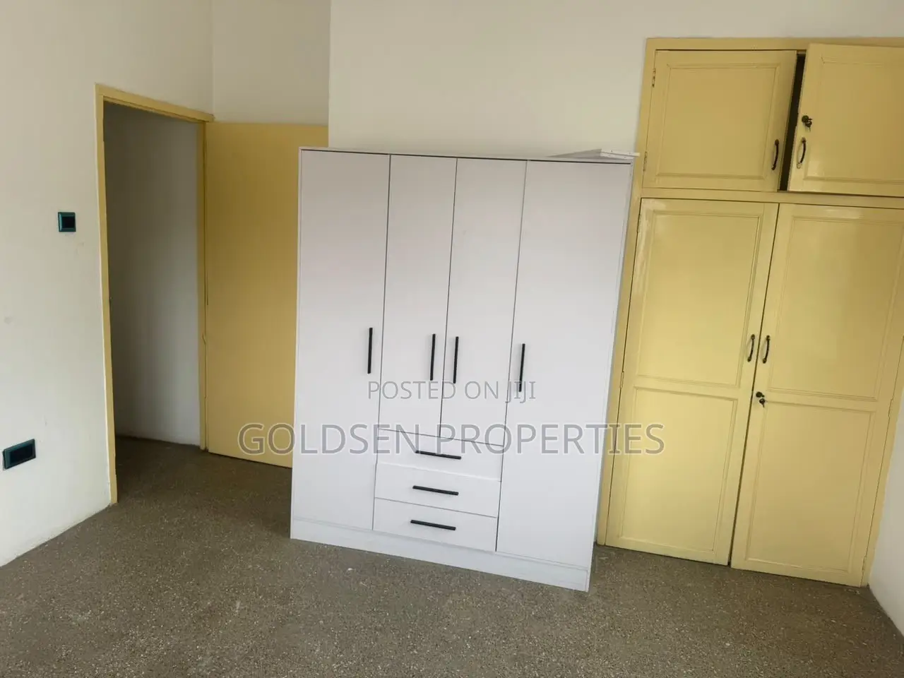 3bdrm House in Mile 7 for rent