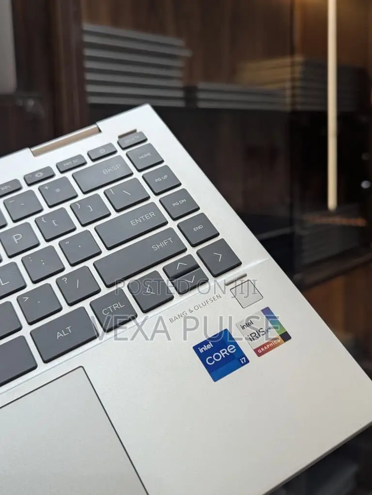 Laptop HP Envy 13 8GB Intel Core i7 SSD 256GB