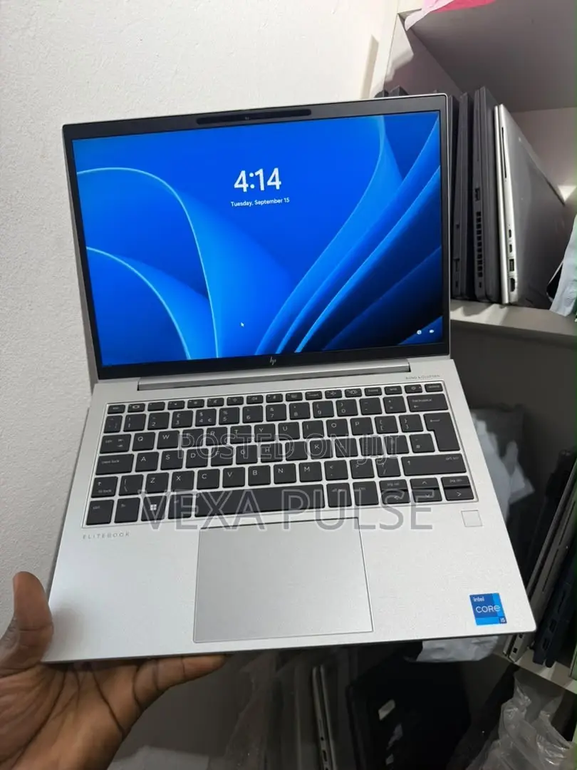 Laptop HP EliteBook 840 G10 16GB Intel Core i5 SSD 256GB