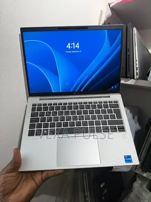 Laptop HP EliteBook 840 G10 16GB Intel Core i5 SSD 256GB