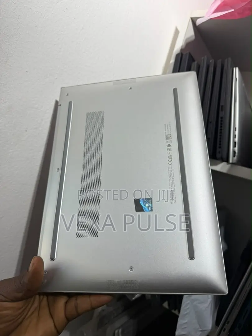 Laptop HP EliteBook 840 G10 16GB Intel Core i5 SSD 256GB