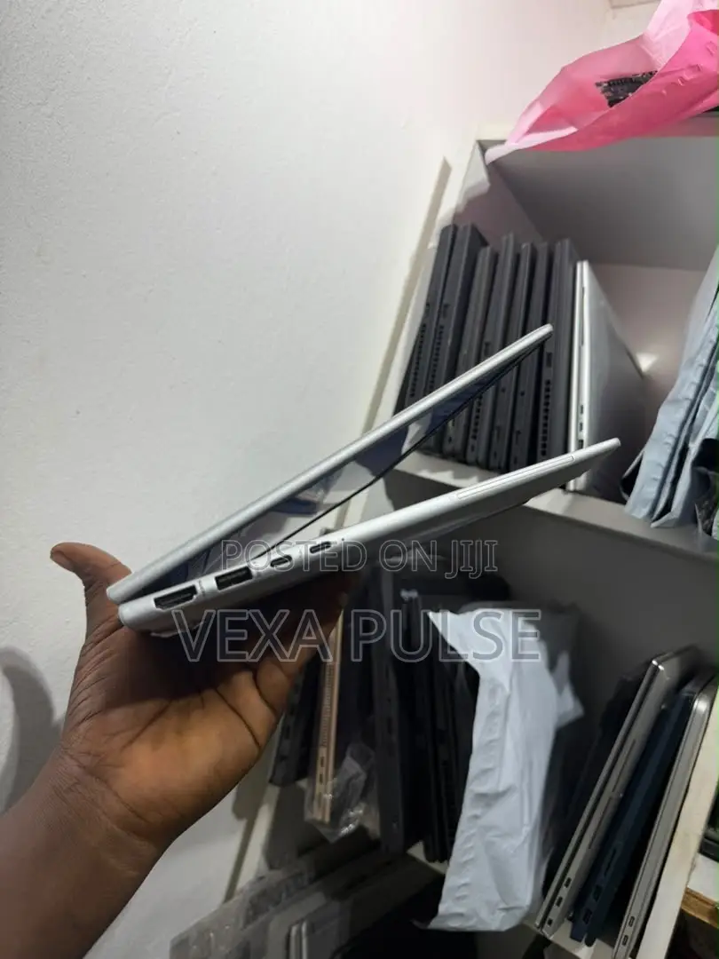 Laptop HP EliteBook 840 G10 16GB Intel Core i5 SSD 256GB