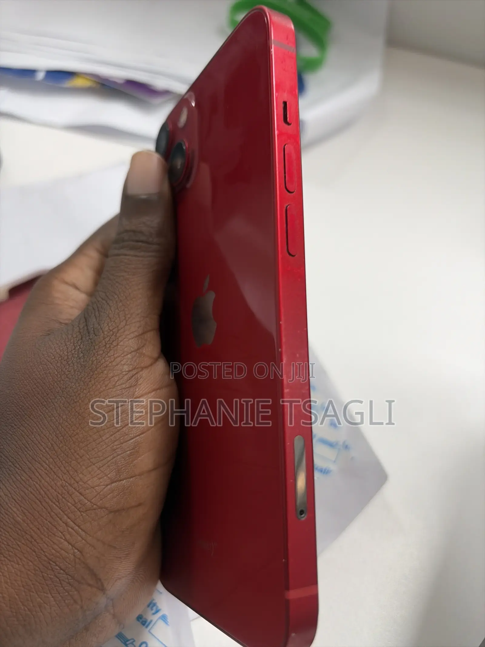 Apple iPhone 13 128 GB Red