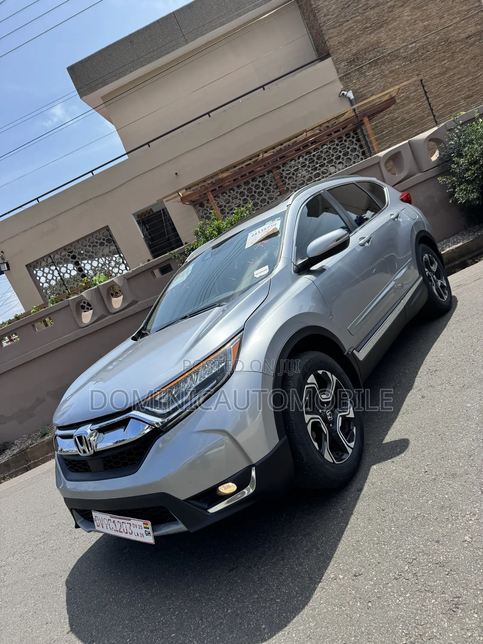 Honda CR-V Touring 4dr SUV (1.5L 4cyl CVT) 2017 Silver