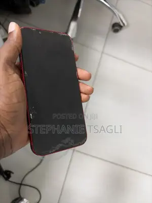 Apple iPhone 13 128 GB Red