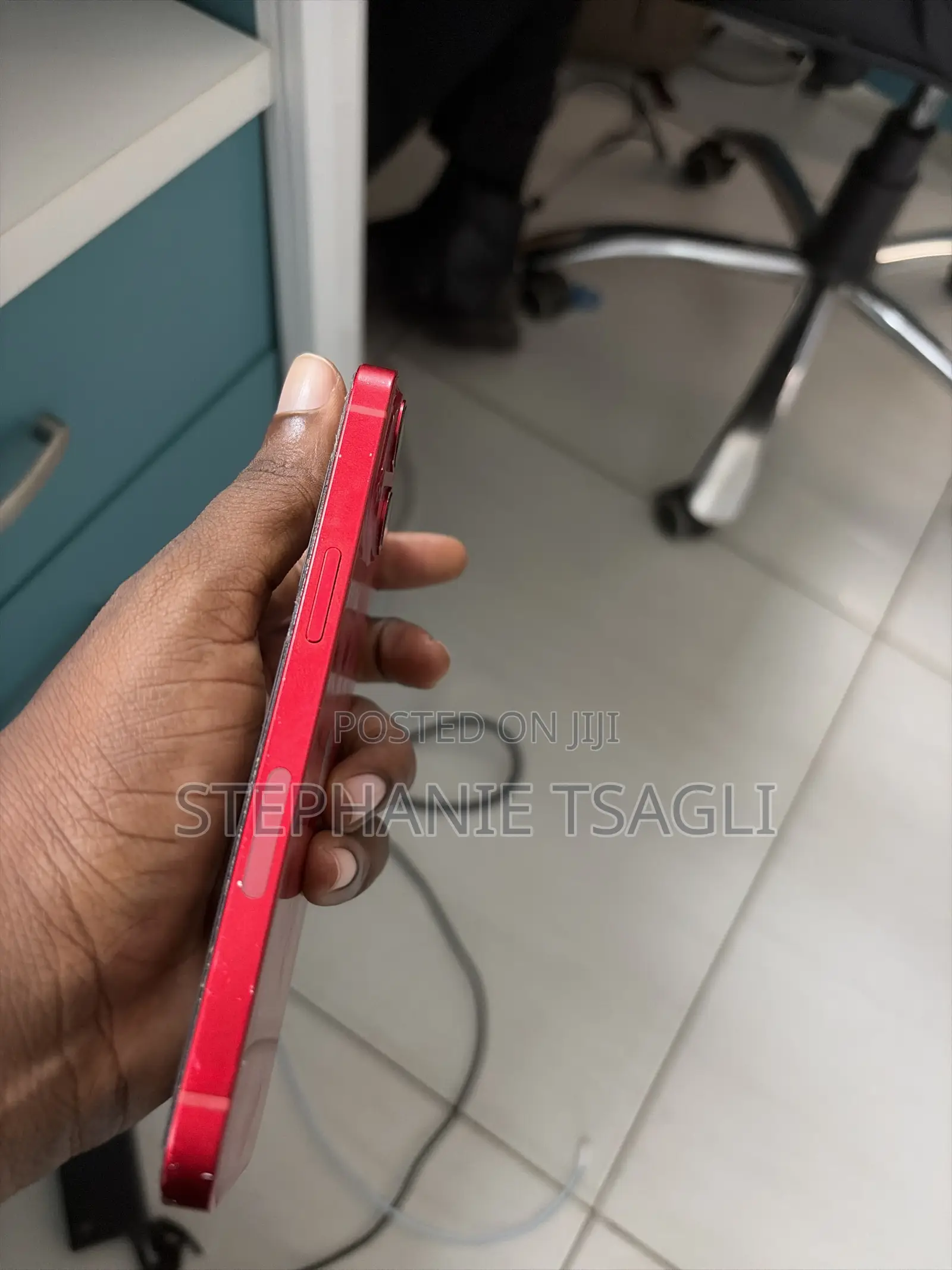 Apple iPhone 13 128 GB Red