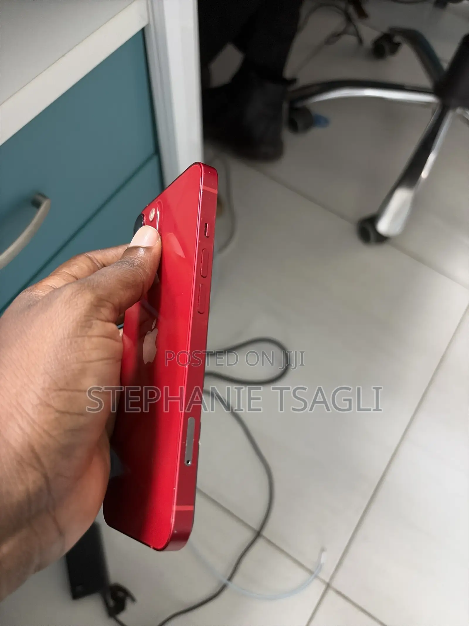 Apple iPhone 13 128 GB Red