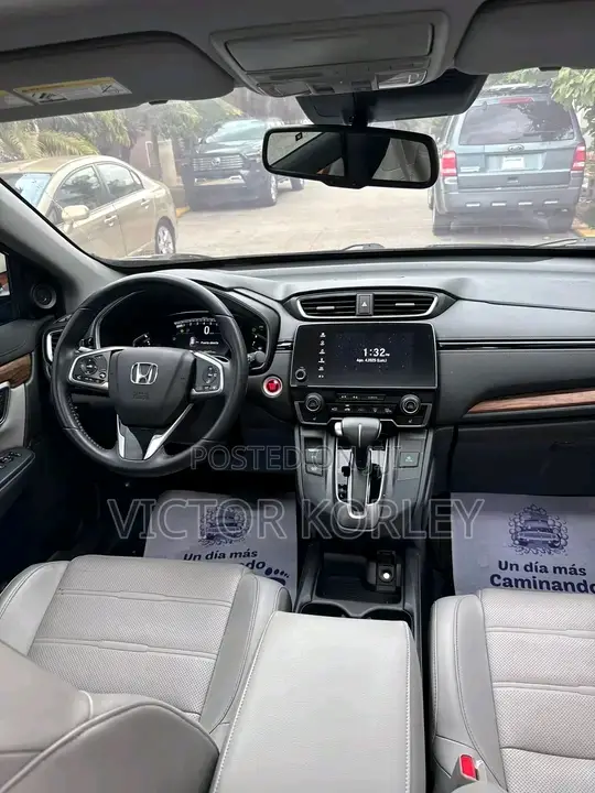 Honda CR-V 2018 Silver