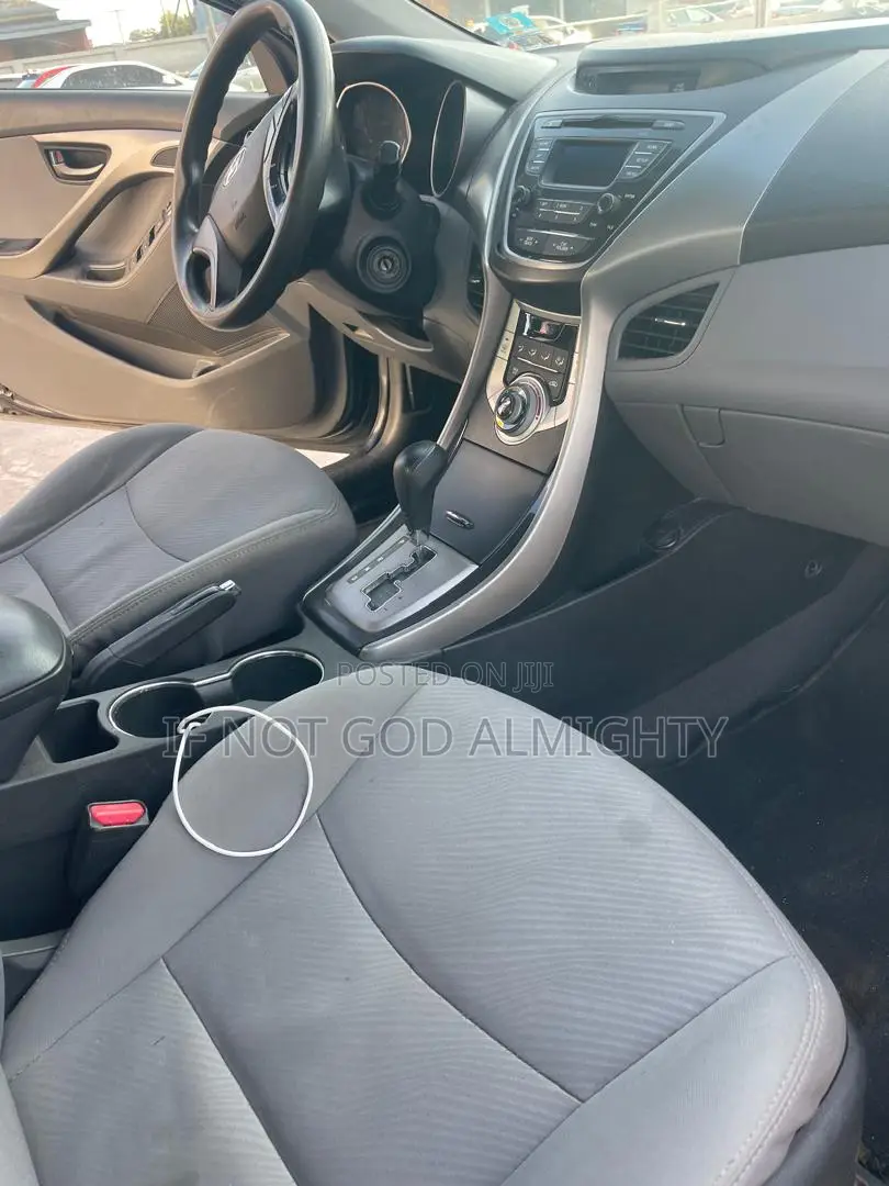 Hyundai Elantra 2013 Black