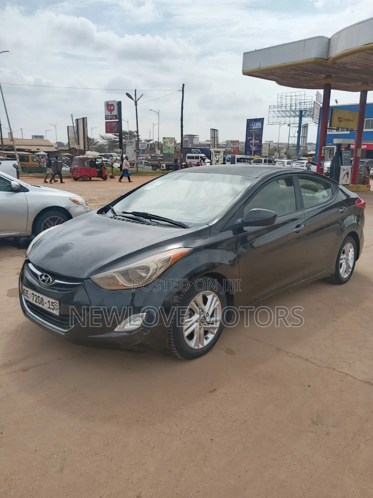 Hyundai Elantra Limited Sedan FWD (1.8L 4cyl 6A) 2013 Black